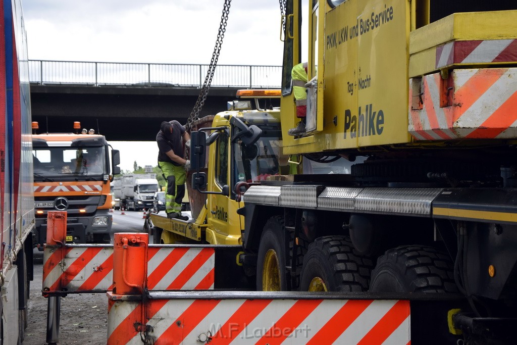 Schwerer VU A 3 Rich Oberhausen Hoehe AK Leverkusen P839.JPG - Miklos Laubert